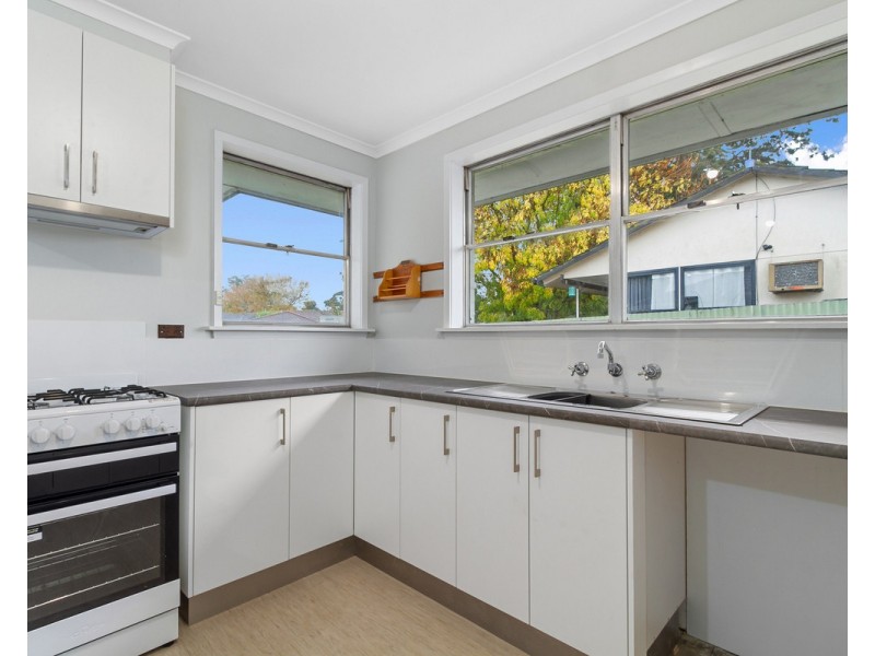 24 Weir Street, Sale VIC 3850