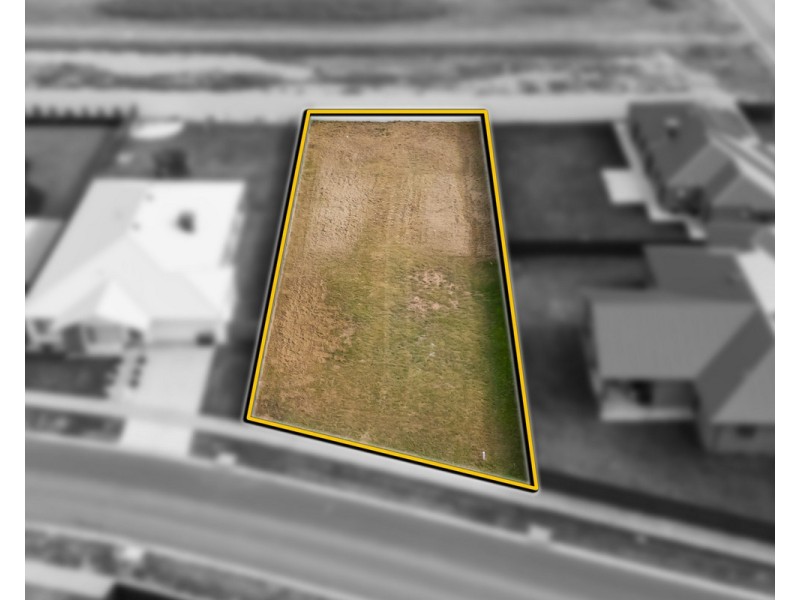 21 Elliman Crescent, Sale VIC 3850