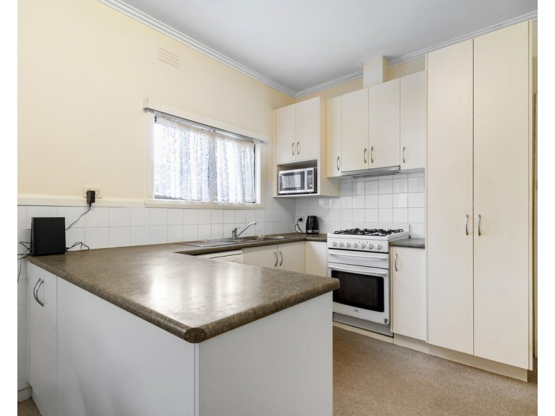 20 Valentine Crescent, Sale VIC 3850