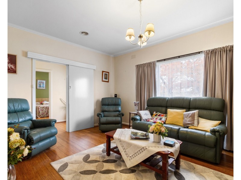 20 Valentine Crescent, Sale VIC 3850