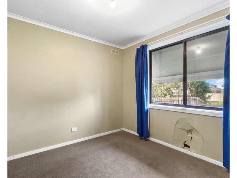 56 Jackson Avenue, Sale VIC 3850