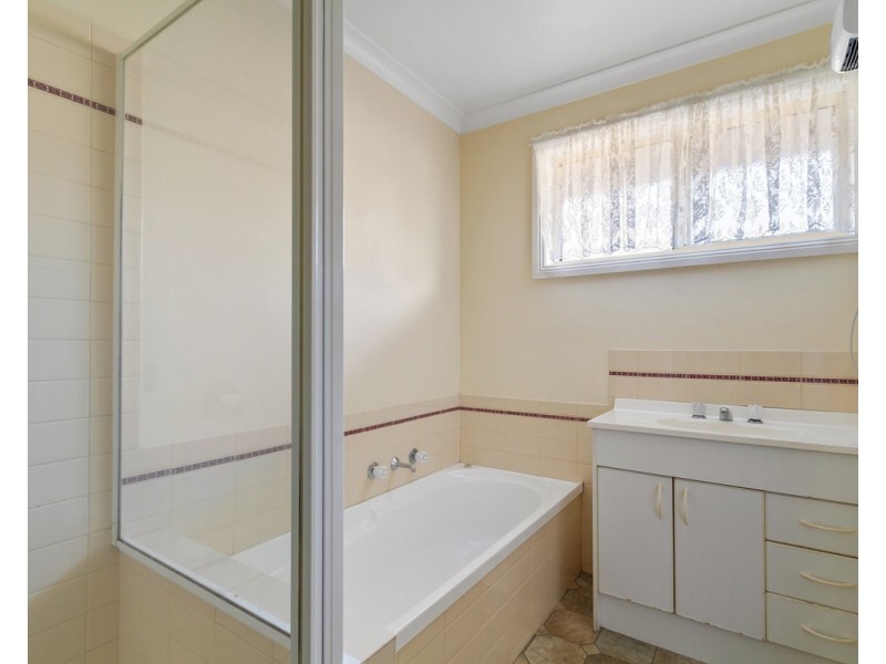 52 Dundas Street, Sale VIC 3850