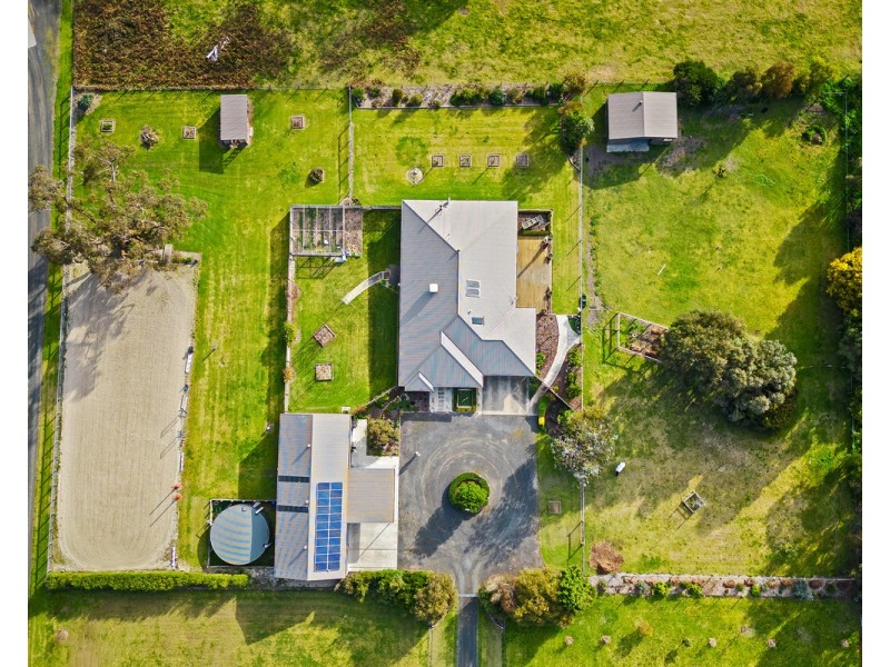 66 Boggy Creek Road, Longford VIC 3851