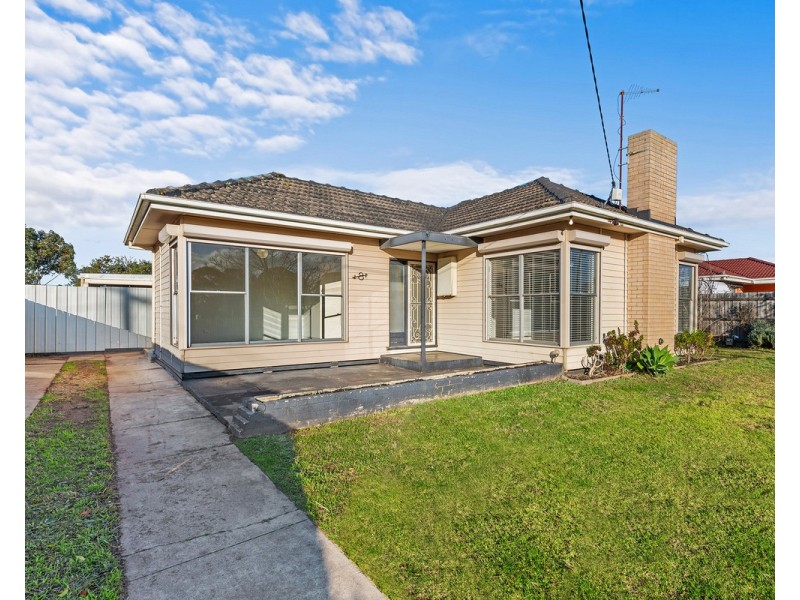 8 Buckley Street, Sale VIC 3850