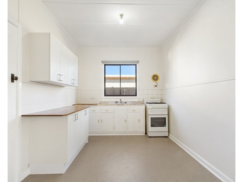 16A Fitzroy Street, Stratford VIC 3862