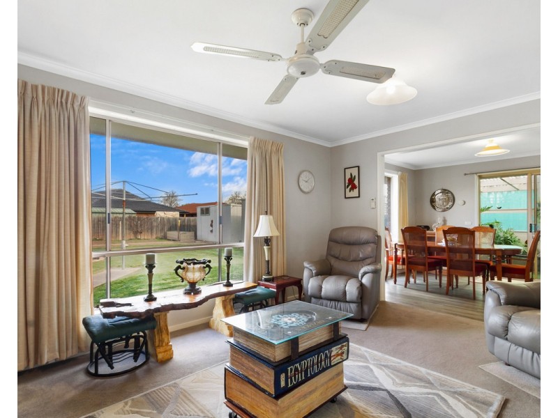 8 Alison Court, Sale VIC 3850