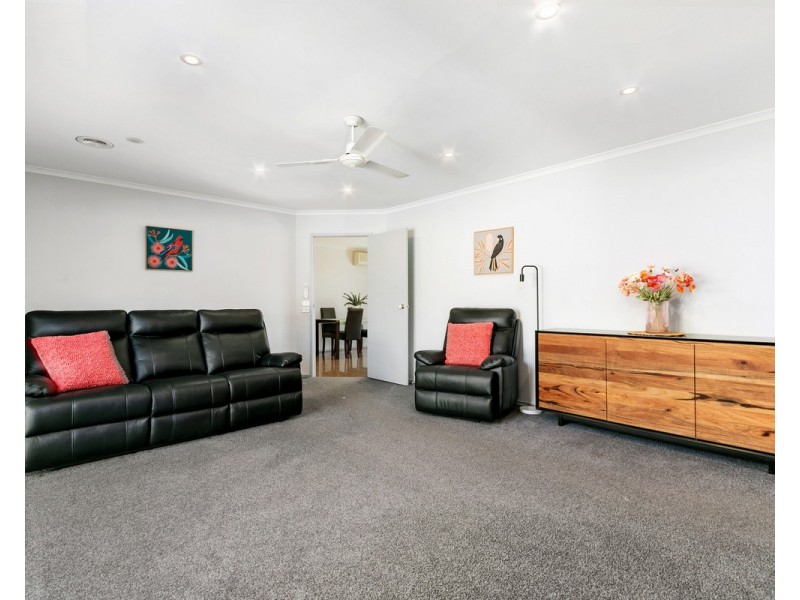 15 Yvette Close, Sale VIC 3850