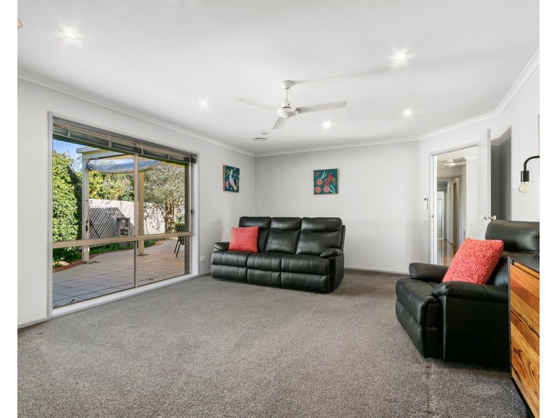 15 Yvette Close, Sale VIC 3850