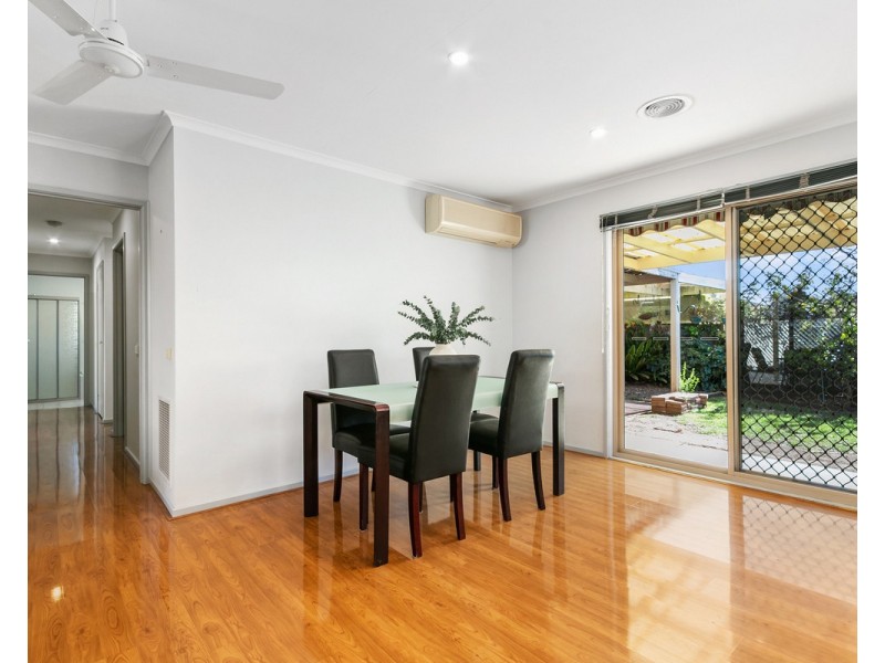 15 Yvette Close, Sale VIC 3850