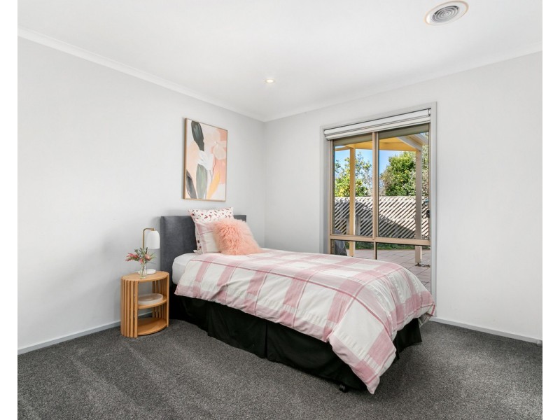 15 Yvette Close, Sale VIC 3850