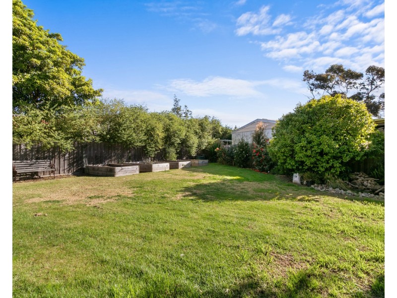 15 Yvette Close, Sale VIC 3850