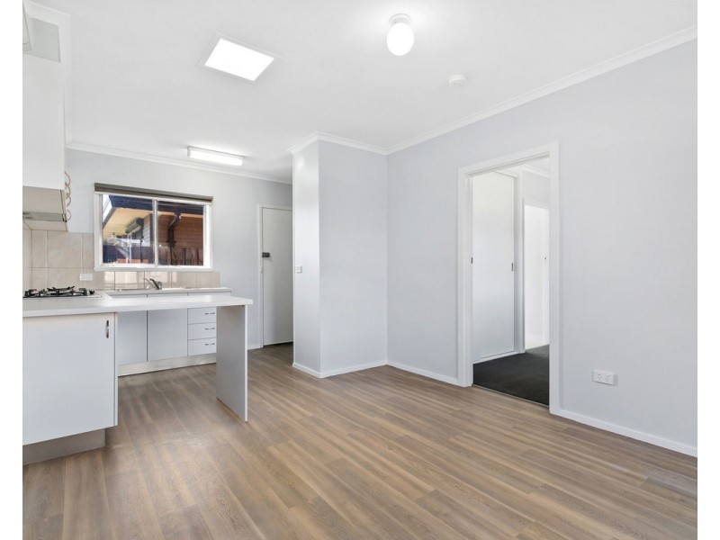 1/10 Rolland Street, Sale VIC 3850