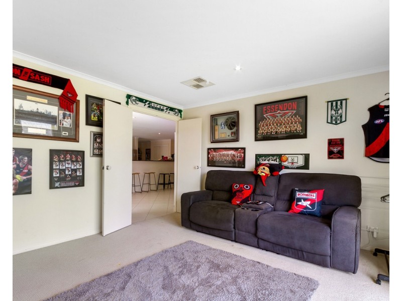 9 Dryden Place, Sale VIC 3850