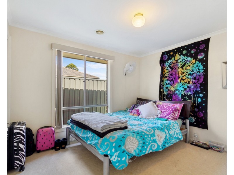 9 Dryden Place, Sale VIC 3850