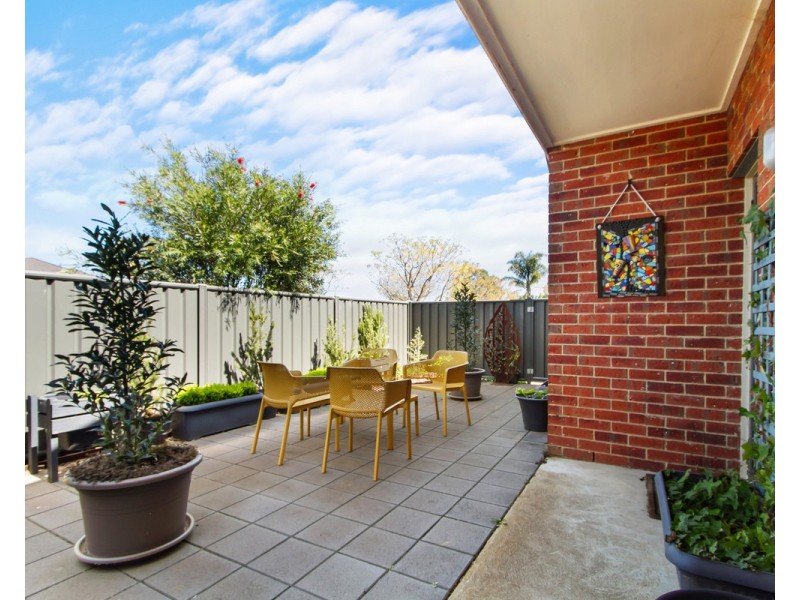 1/44 Mark Avenue, Sale VIC 3850