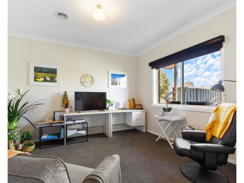 1/44 Mark Avenue, Sale VIC 3850