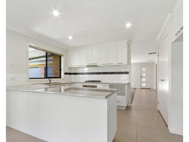 5 Melanie Court, Sale VIC 3850
