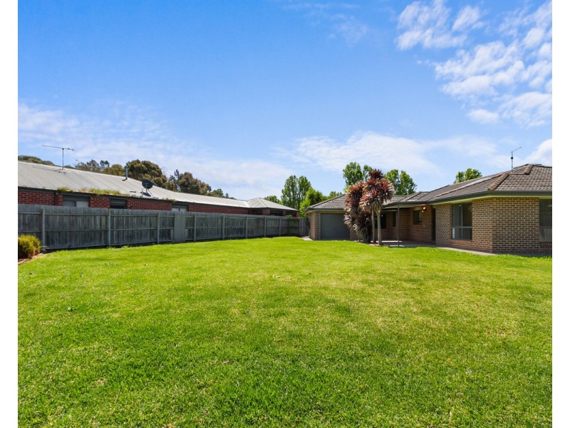 5 Melanie Court, Sale VIC 3850