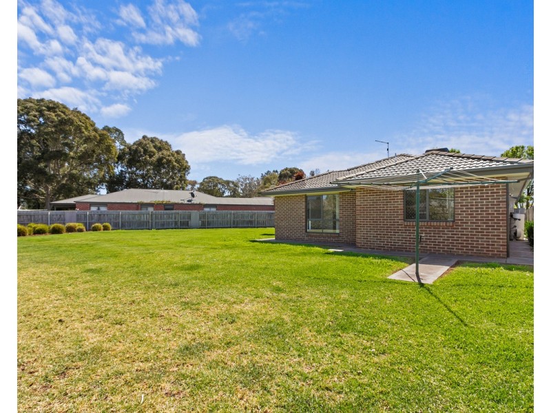 5 Melanie Court, Sale VIC 3850