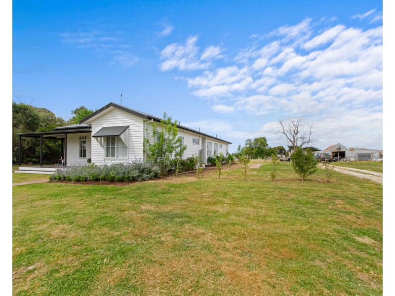 40 Gibsons Road, Sale VIC 3850