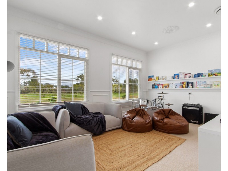 40 Gibsons Road, Sale VIC 3850