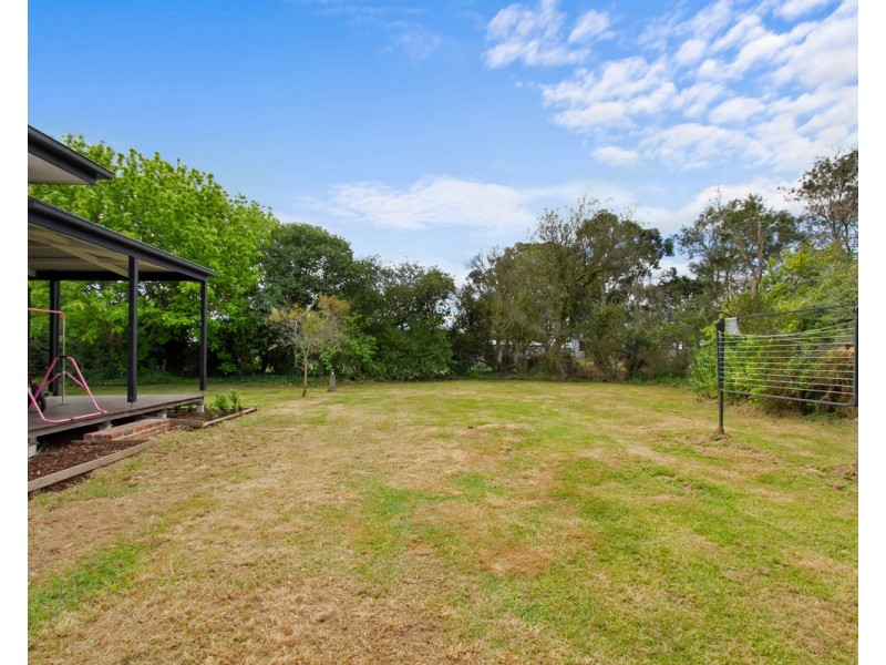 40 Gibsons Road, Sale VIC 3850
