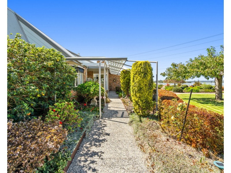 37-39 Stevens Street, Sale VIC 3850