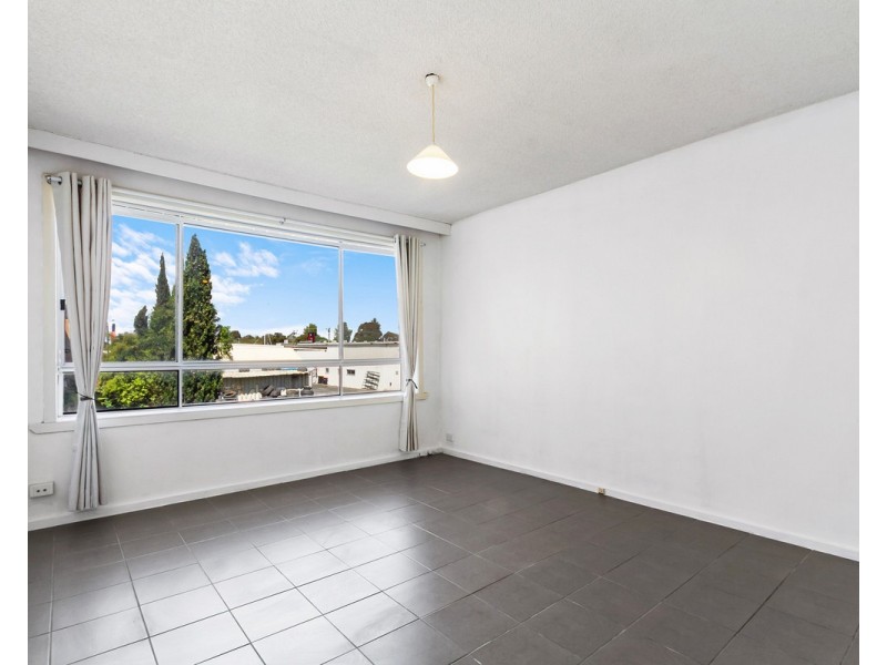 28/291 York Street, Sale VIC 3850