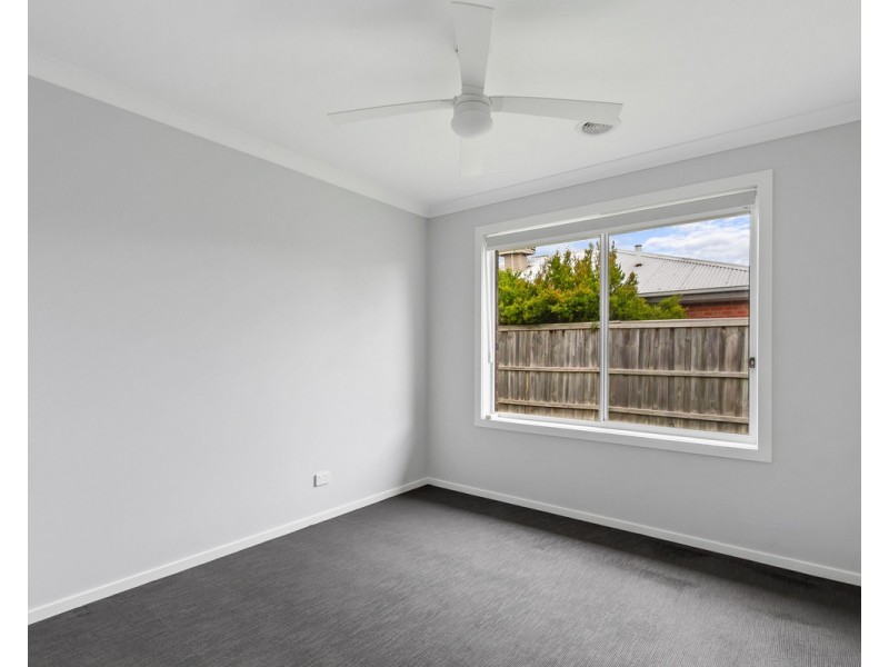 8 Woondella Boulevard, Sale VIC 3850