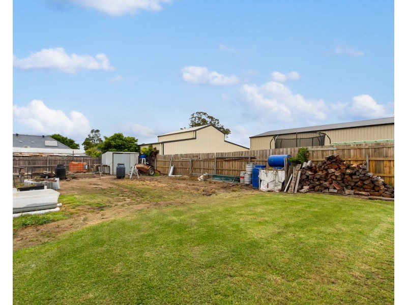 34 Dixon Street, Stratford VIC 3862