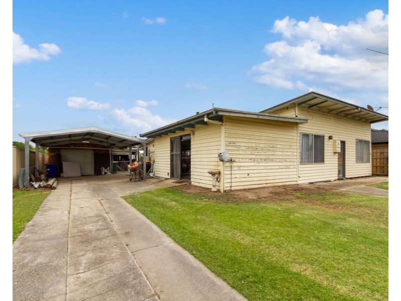 34 Dixon Street, Stratford VIC 3862