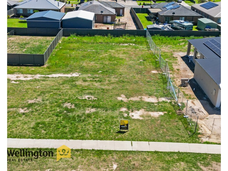 3 Fleming Street, Stratford VIC 3862