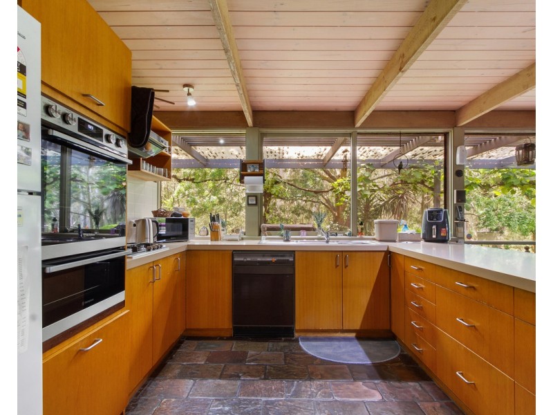 23 Wirra Mirra Drive, Wurruk VIC 3850