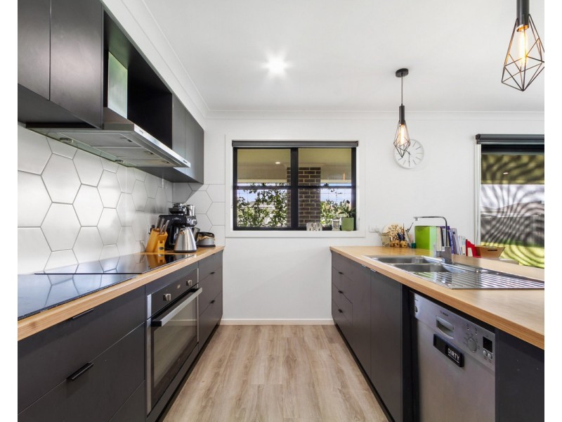 7 Findley Court, Stratford VIC 3862