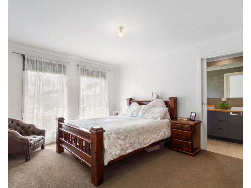 7 Findley Court, Stratford VIC 3862