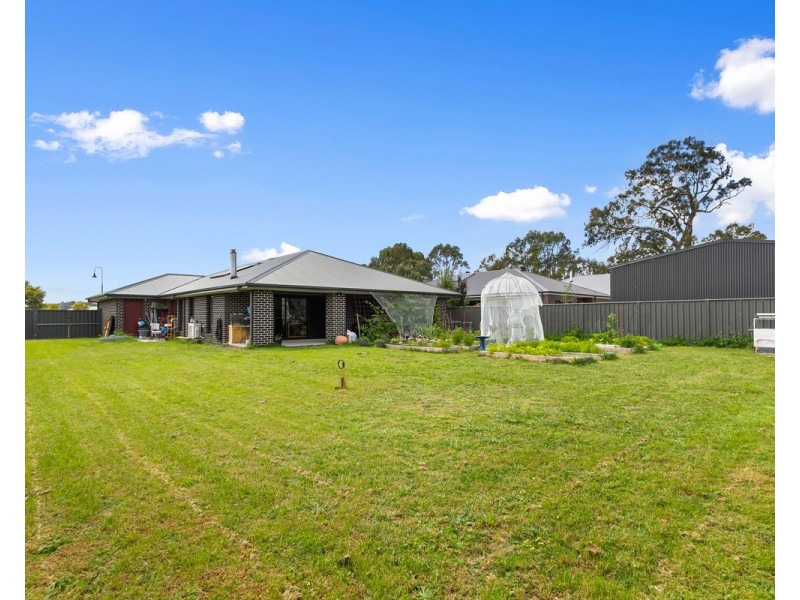 7 Findley Court, Stratford VIC 3862