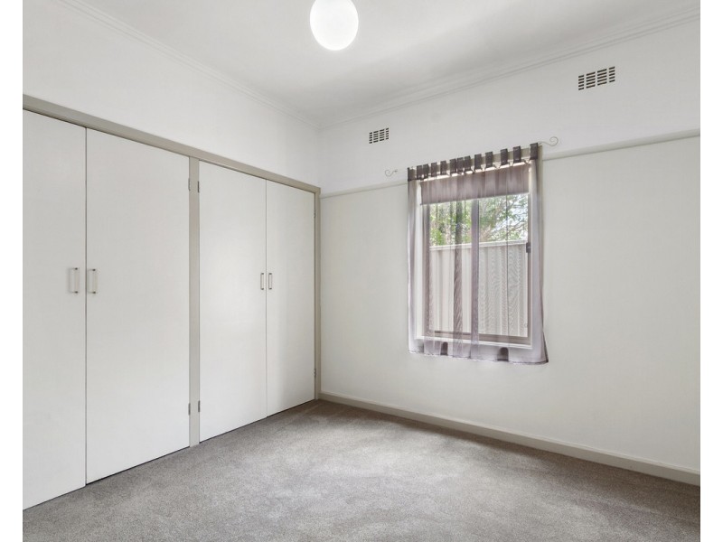 15B Raymond Street, Stratford VIC 3862