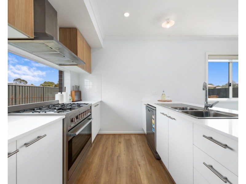 7 Fleming Street, Stratford VIC 3862