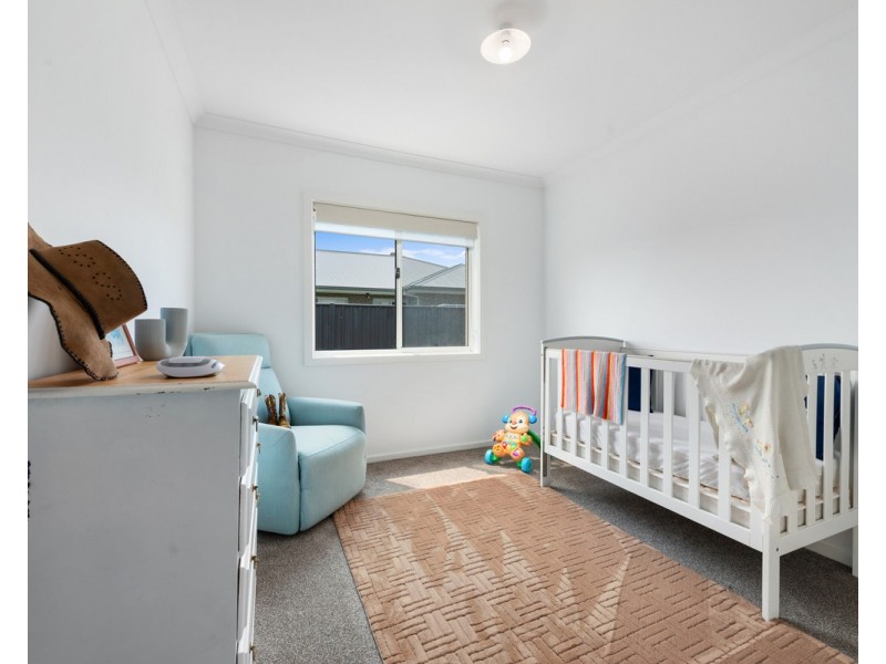 7 Fleming Street, Stratford VIC 3862