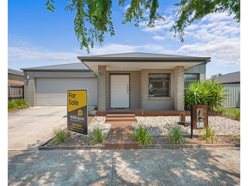 21 Ruthberg Drive, Sale VIC 3850