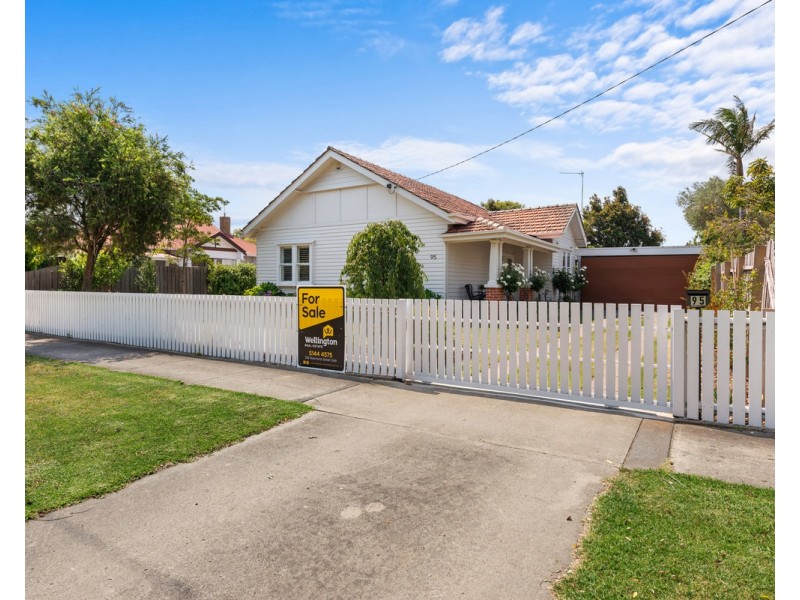 95 Fitzroy Street, Sale VIC 3850