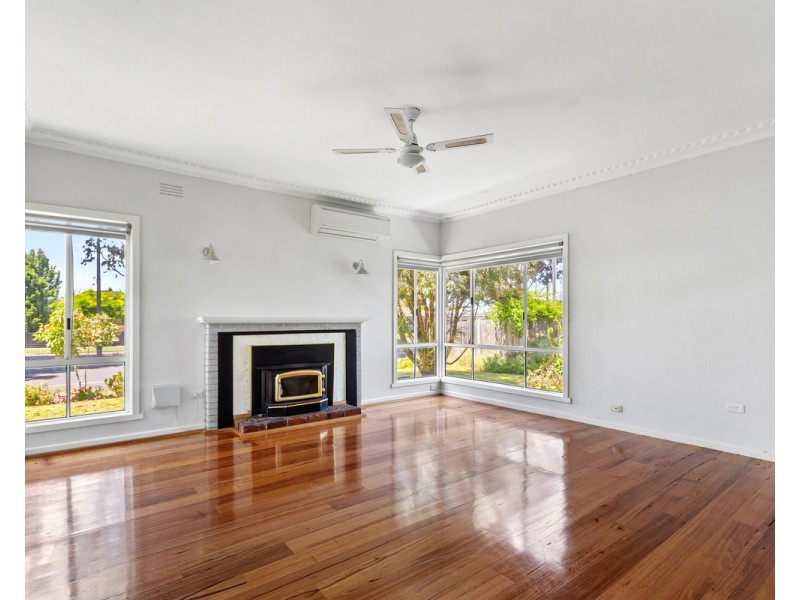 123 Reeve Street, Sale VIC 3850