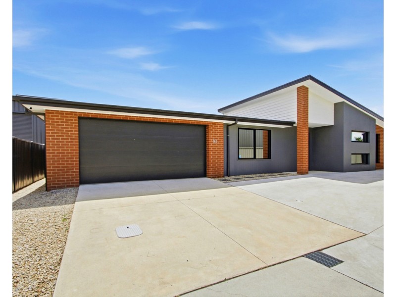 10 Findley Court, Stratford VIC 3862