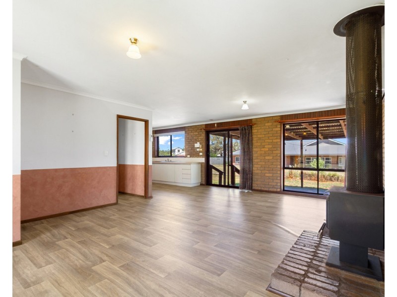 48 Carter Street, Stratford VIC 3862