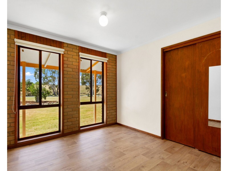 48 Carter Street, Stratford VIC 3862