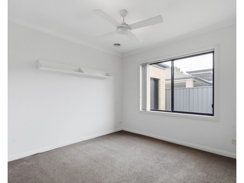 7 Krista Court, Sale VIC 3850