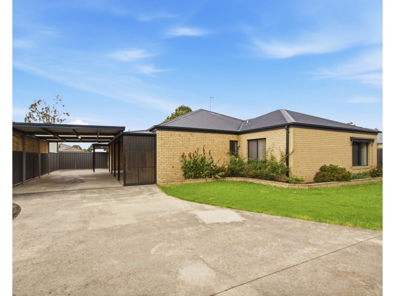 7 Krista Court, Sale VIC 3850