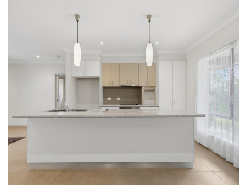 6/2-4 Niel Street, Stratford VIC 3862