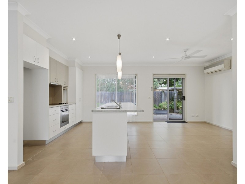 6/2-4 Niel Street, Stratford VIC 3862