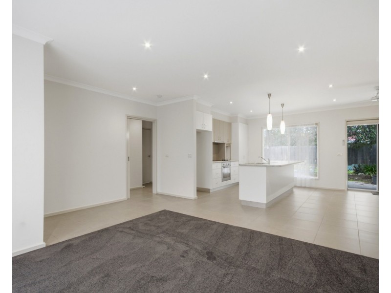 6/2-4 Niel Street, Stratford VIC 3862